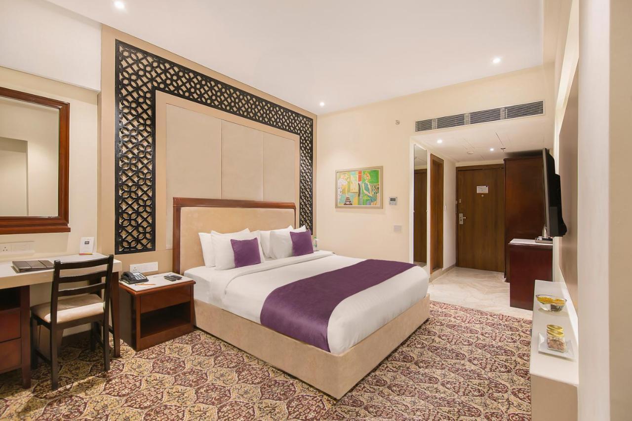 Sarovar Portico , Indore 호텔 외부 사진