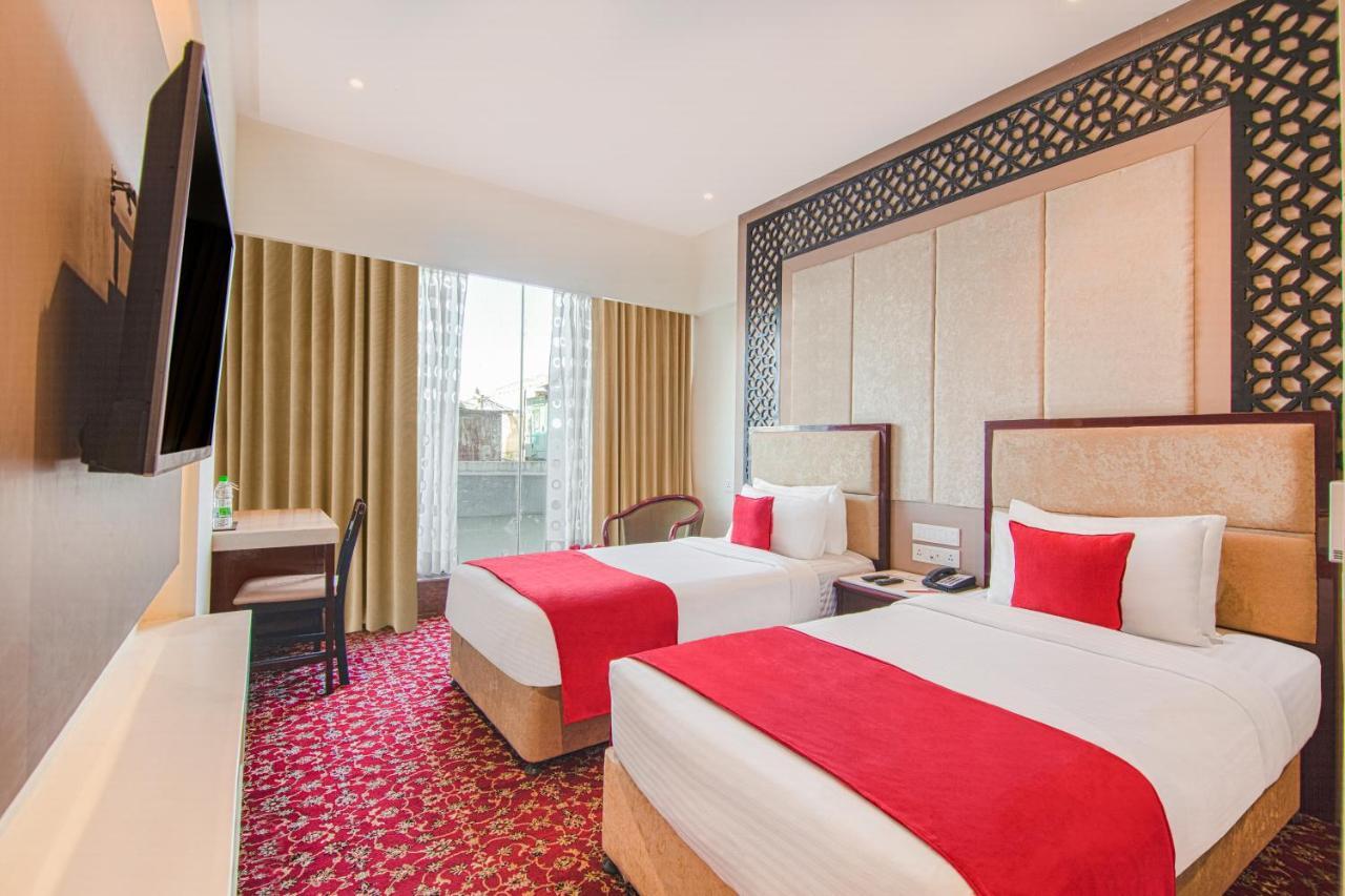 Sarovar Portico , Indore 호텔 외부 사진