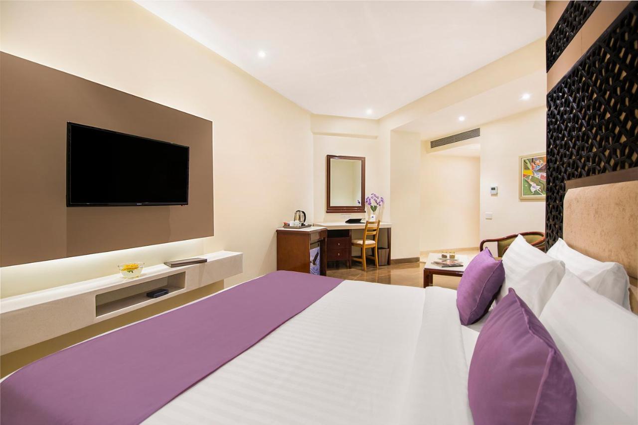 Sarovar Portico , Indore 호텔 외부 사진